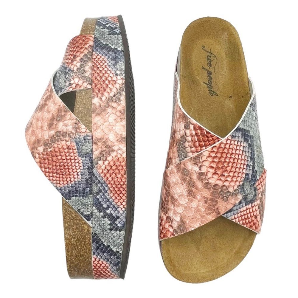 Free People Sidelines Flatform Sandals Candy Snake Blue Pink Women’s Size 9 US